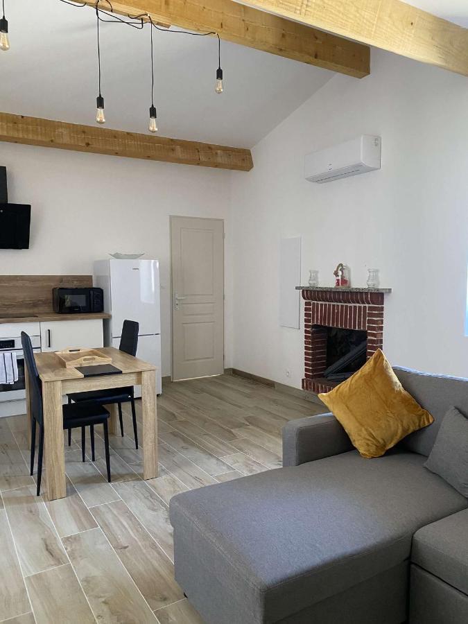 Bel Appartement Au Coeur Du Village De Sartene Екстер'єр фото